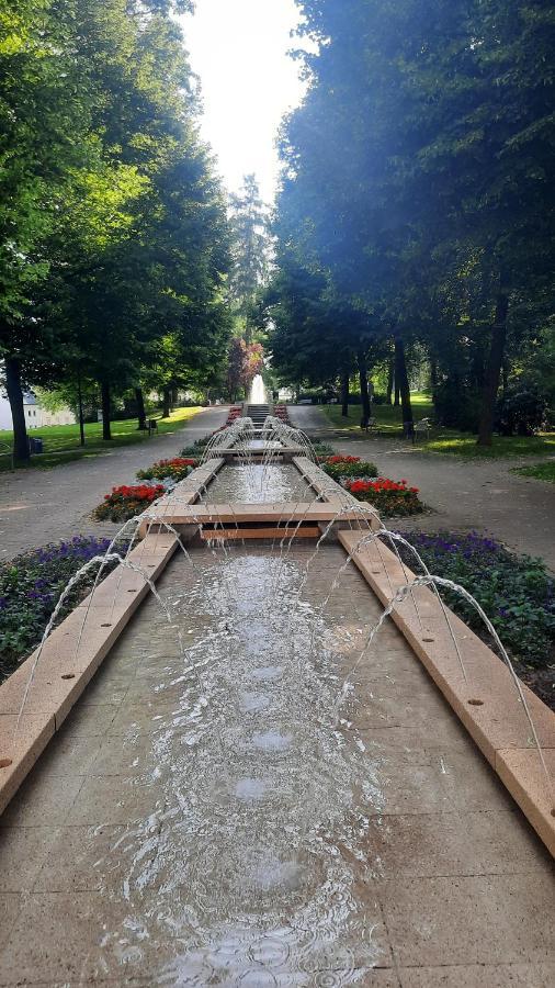 Ferienwohnung Am Kurpark Bad Camberg Luaran gambar