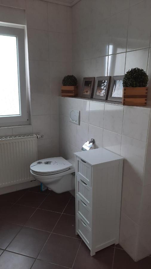 Ferienwohnung Am Kurpark Bad Camberg Luaran gambar